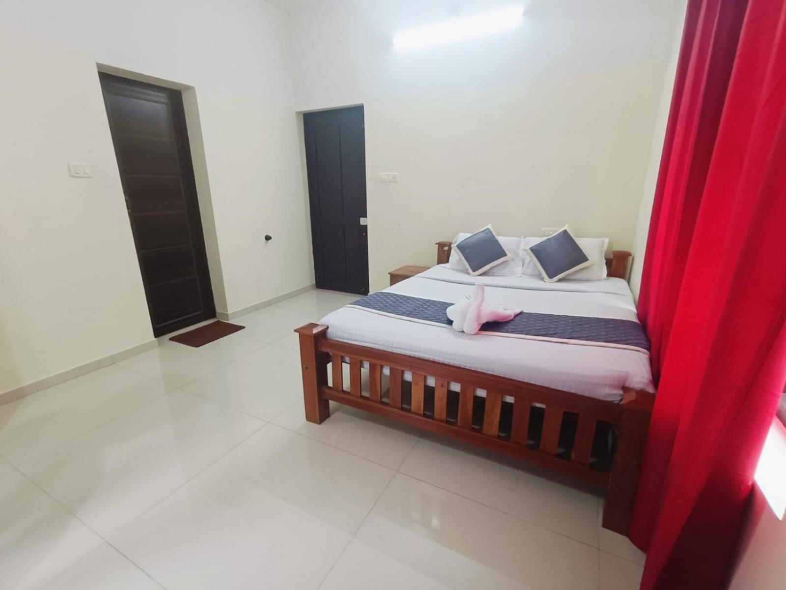 West Darshan Apartments And Villas Thiruvananthapuram Εξωτερικό φωτογραφία
