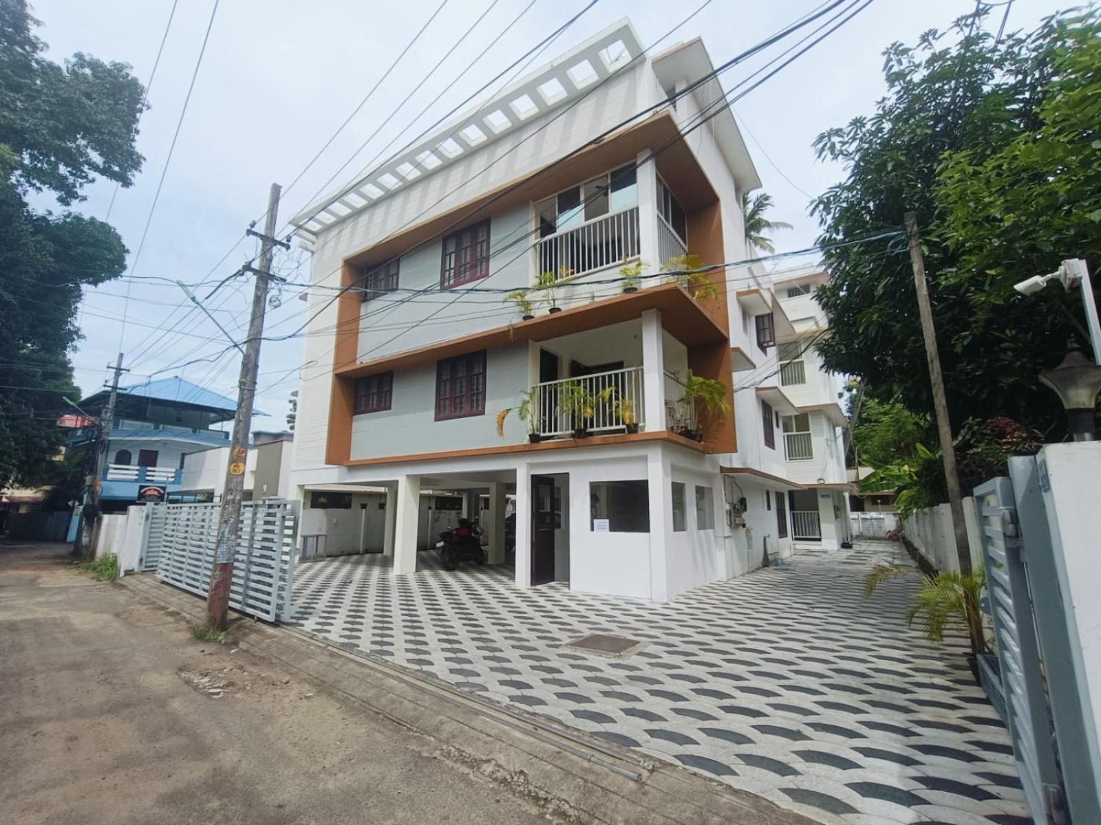 West Darshan Apartments And Villas Thiruvananthapuram Εξωτερικό φωτογραφία